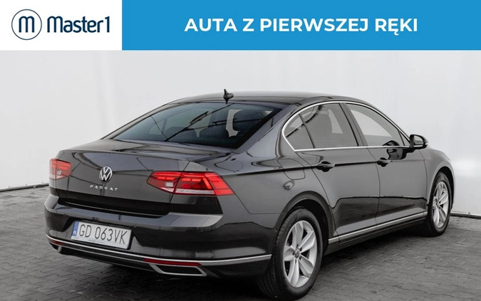 Volkswagen Passat cena 111850 przebieg: 116909, rok produkcji 2020 z Świebodzin małe 79